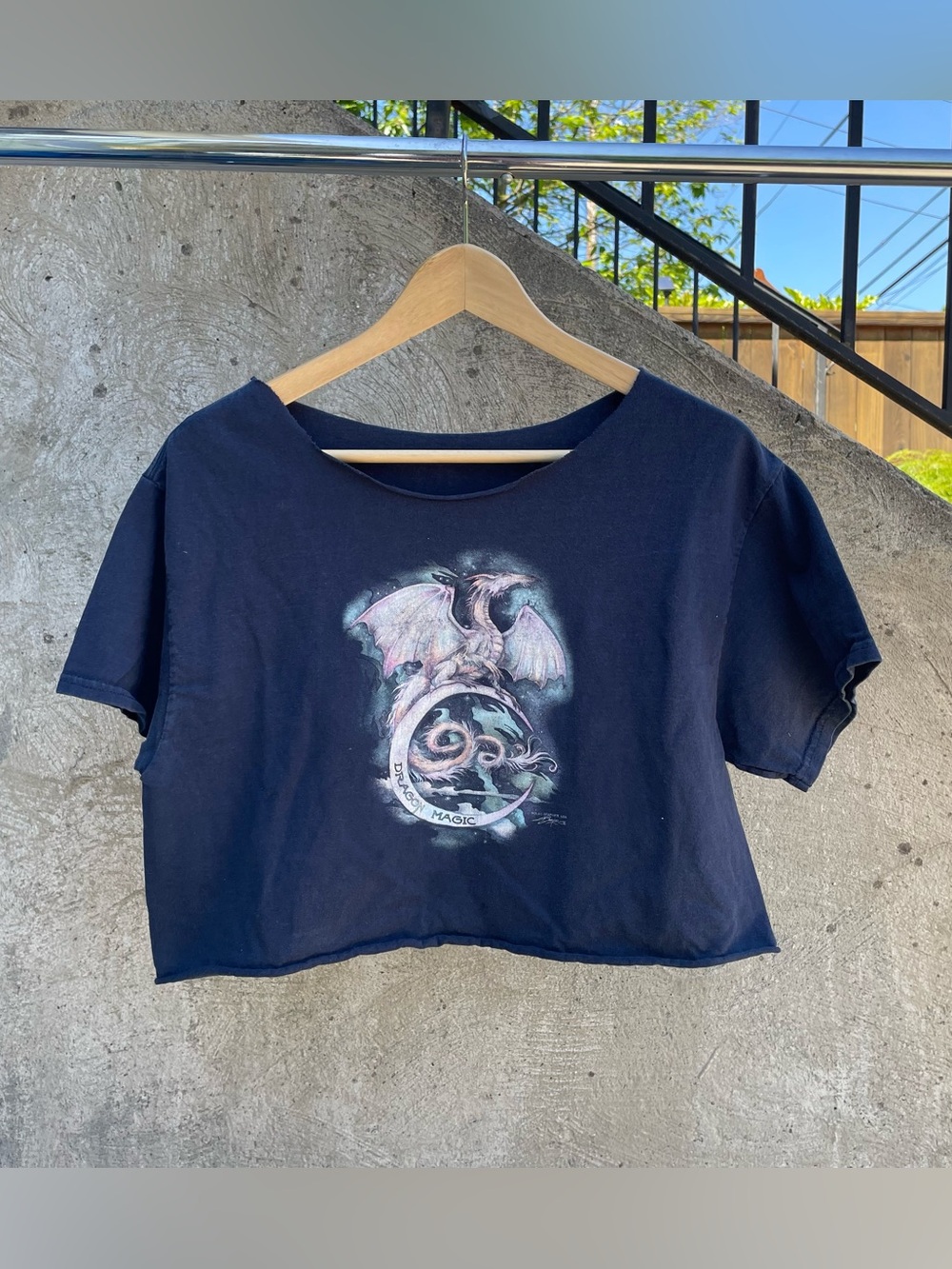 Y2k Polar Graphics dragon magic shirt size women’s small (19.5x16.5)